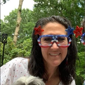 Meet your Posher, Jolie